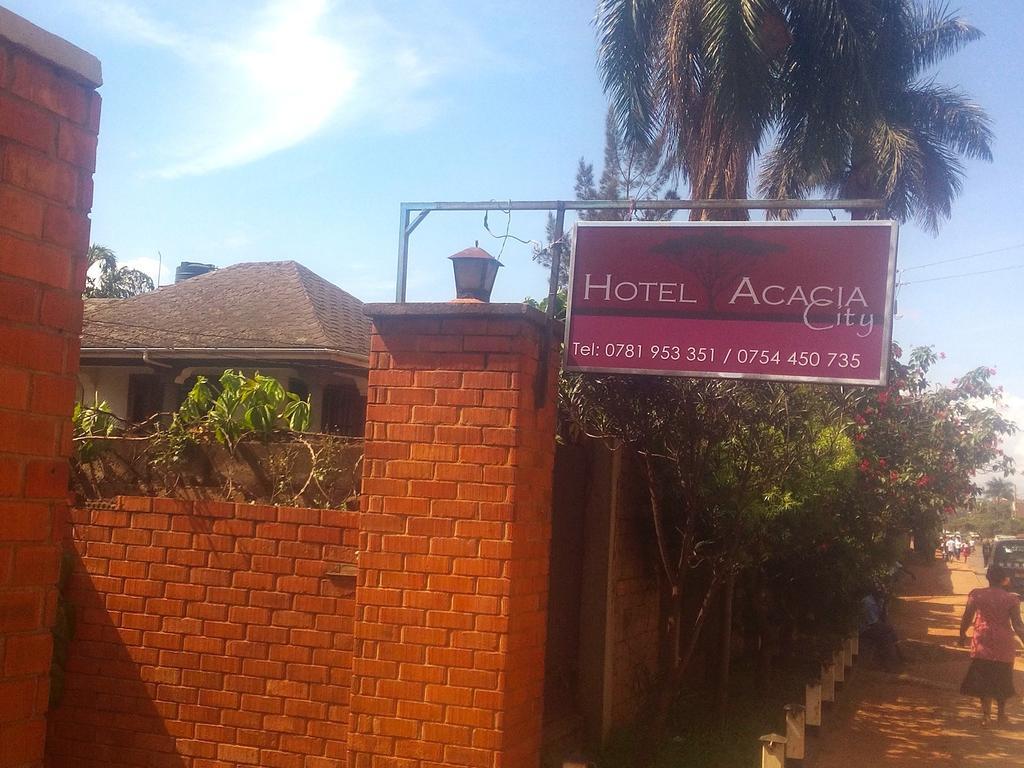 Hotel Acacia City カンパラ エクステリア 写真